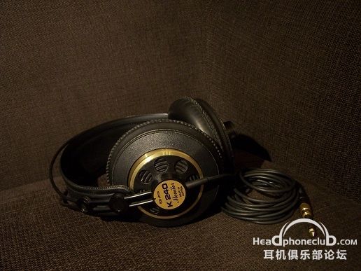 7AKG K240M.jpg