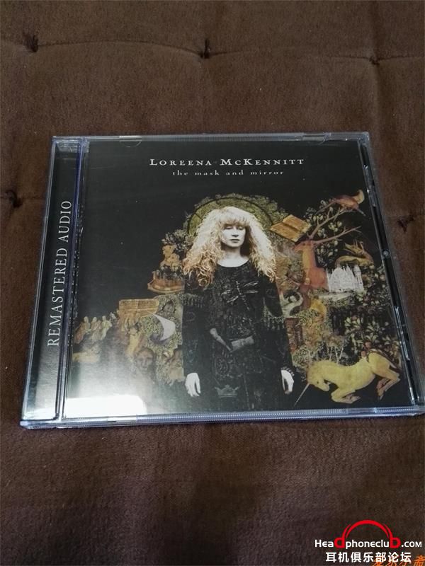 622 TASŮ QR Loreena Mckennitt - The Mask and Mirror 1.jpg